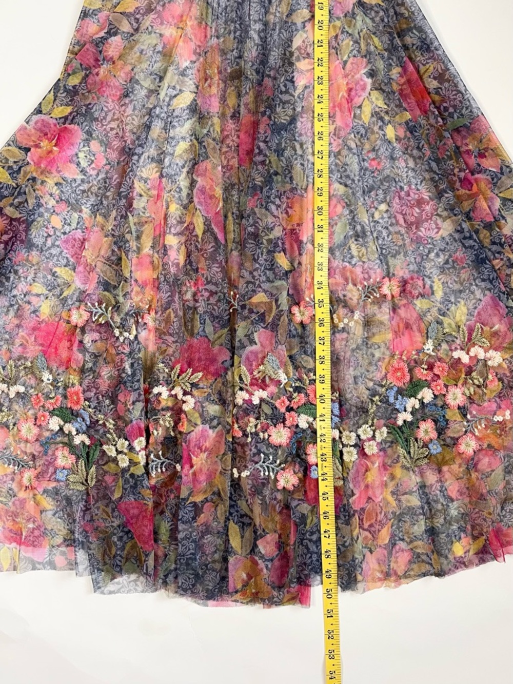 Johnny was Floral V-Neck Sheer Maxi Dress. Size: XS - Picture 6 of 7